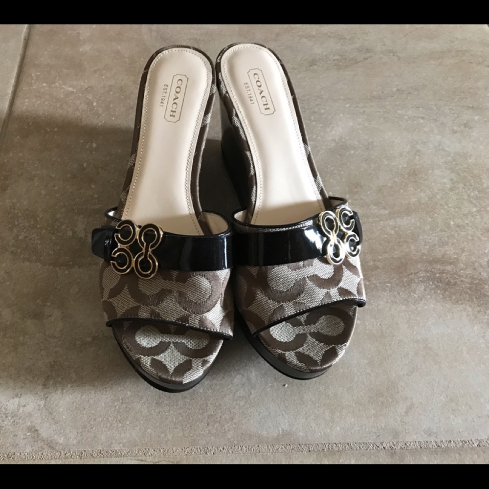 COACH {WEDGE HEEL} SHOES - Picture 2 of 7